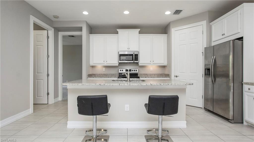 16440 Aberdeen Way Naples, FL 34110 - Photo 10 of 37 Gallery Image 10