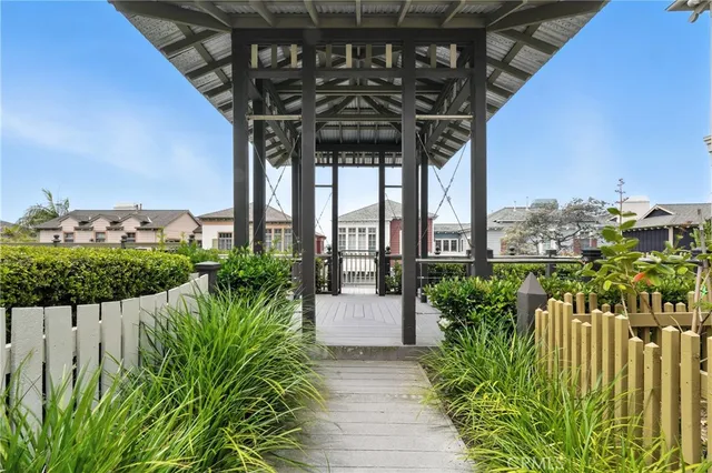 a view of a garden with plants