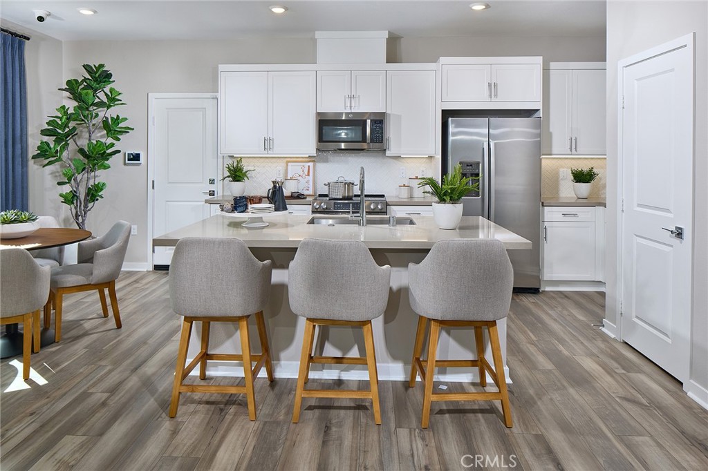 5904 Rockport Road Eastvale, CA 92880 - Photo 6 of 39