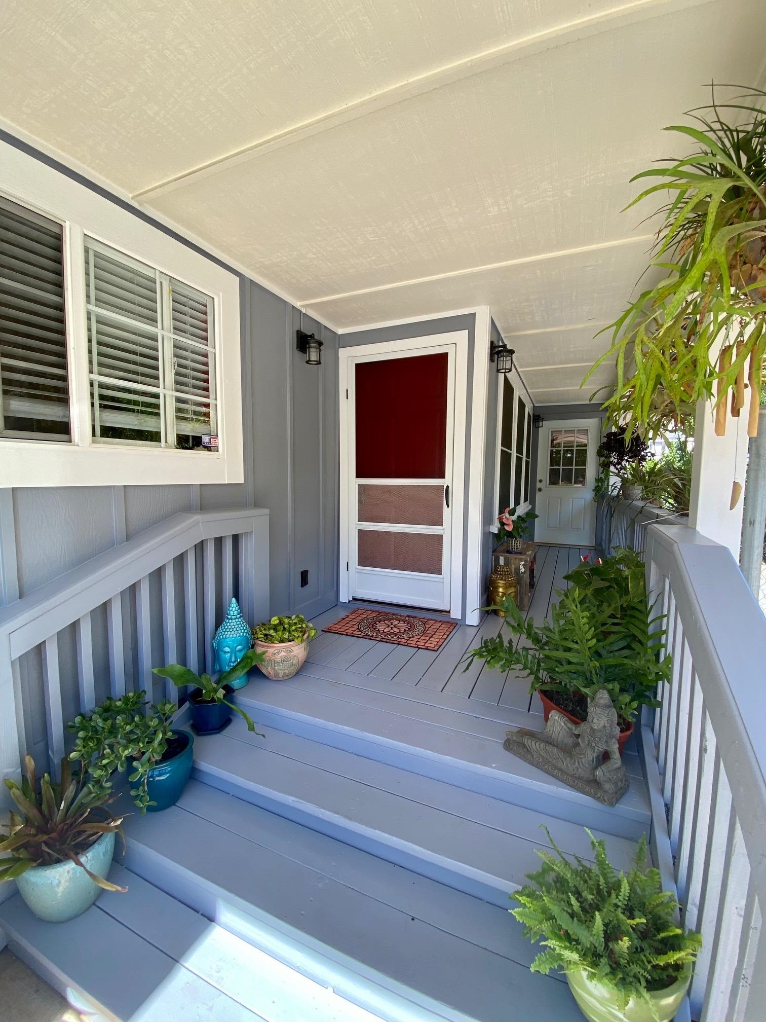 30 Olinda Road Makawao, HI 96768 - Photo 30 of 30 a front view of a house with garden