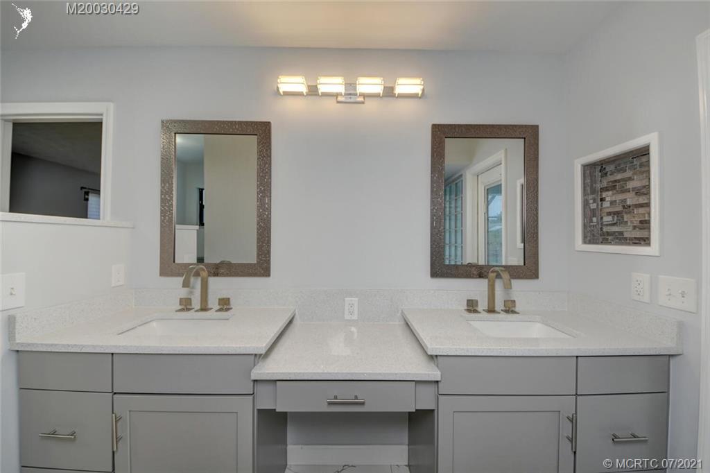 2126 Southeast Dolphin Road Port St. Lucie, FL 34952 - Photo 26 of 40 Gallery Image 26