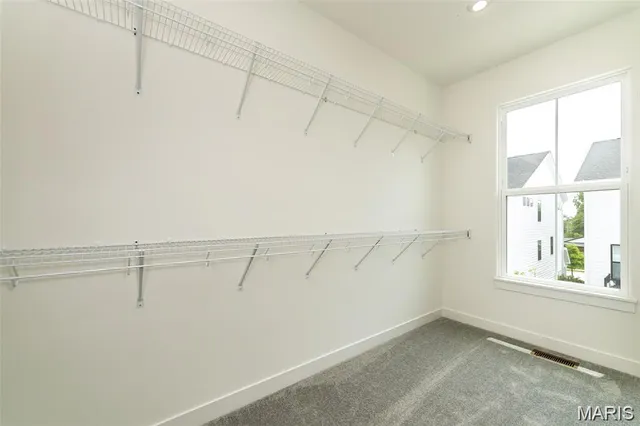 $574,900 | 8916 Gateway Circle, Unit 41805, Richmond Heights, MO 63144