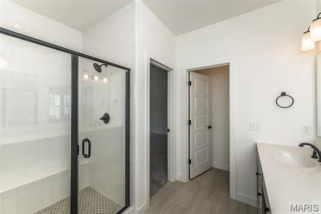 $574,900 | 8916 Gateway Circle, Unit 41805, Richmond Heights, MO 63144