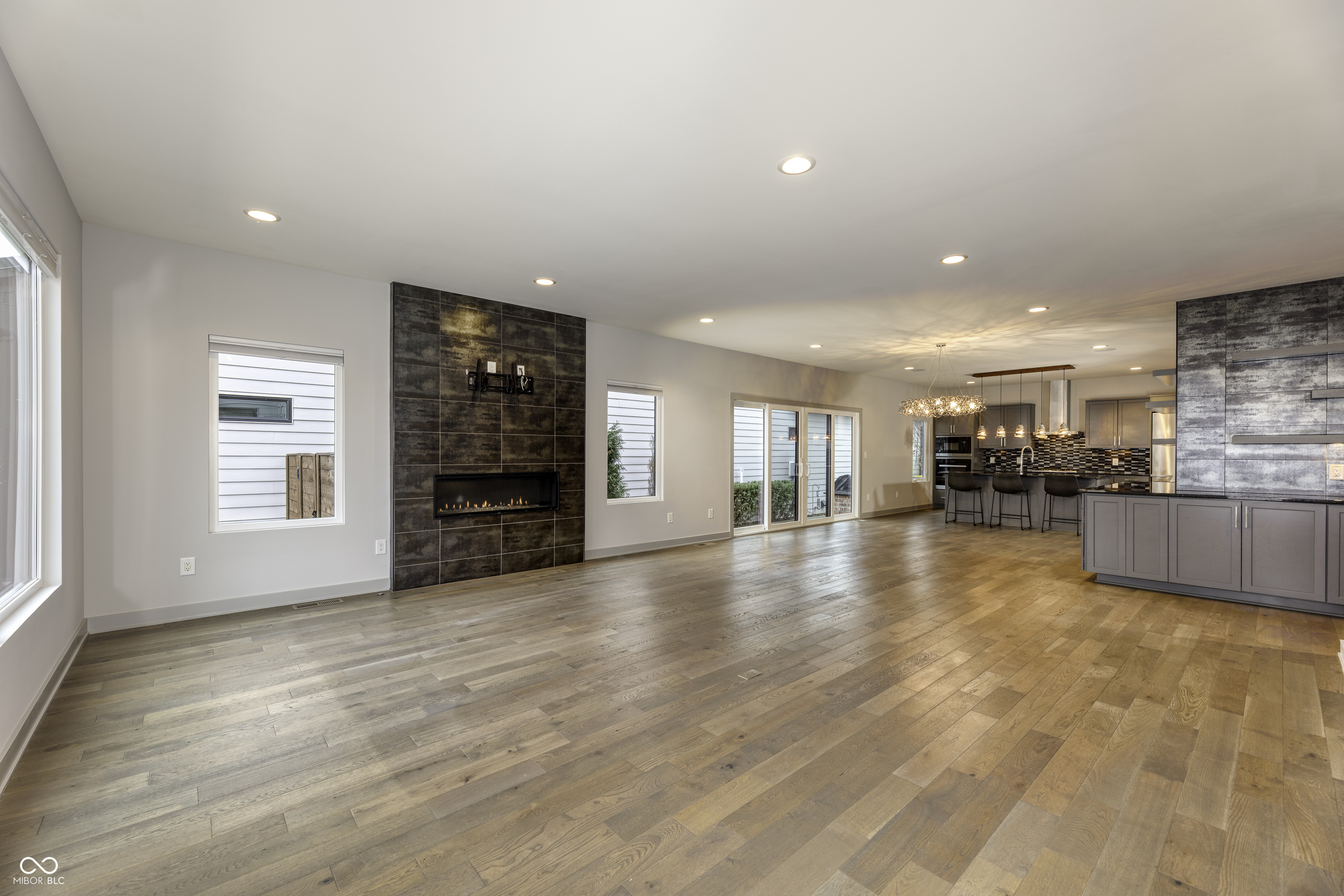 8686 Morgan Drive Fishers, IN 46038 - Photo 5 of 92