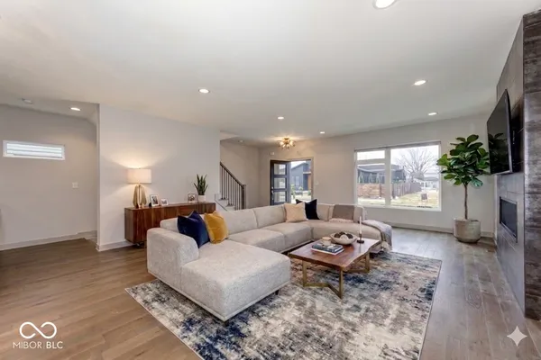 $875,000 | 8686 Morgan Drive, Fishers, IN 46038
