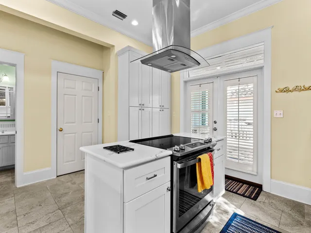 a view of an entryway