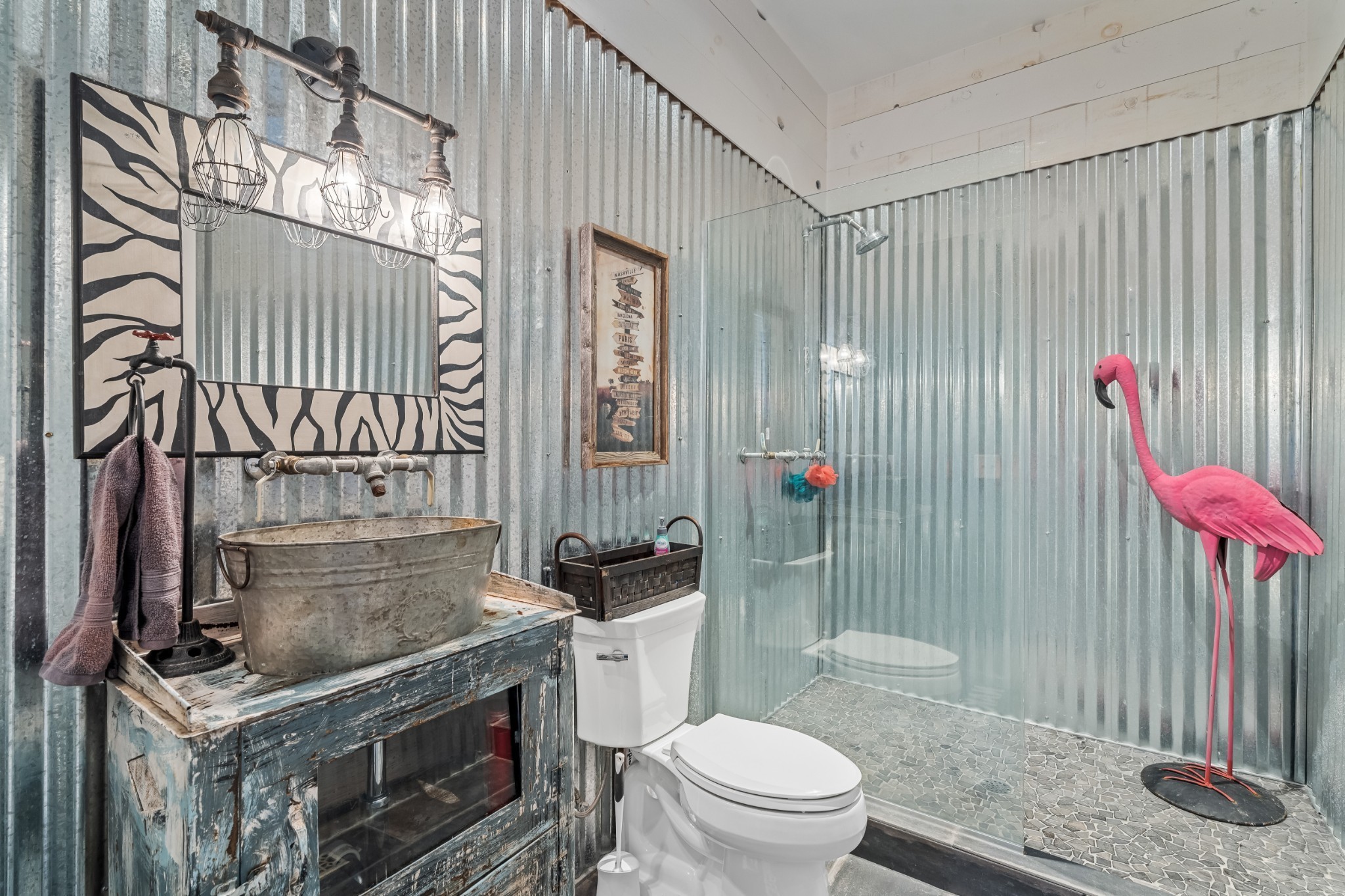 5566 Hill Road Brentwood, TN 37027 - Photo 41 of 62 a bathroom with a toilet sink and shower