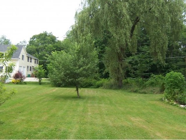 28 Cocheco Avenue Rochester, NH 03868 - Photo 6 of 17