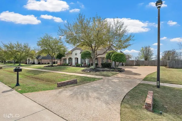 $519,900 | 136 Autumn Creek, Bossier City, LA 71111