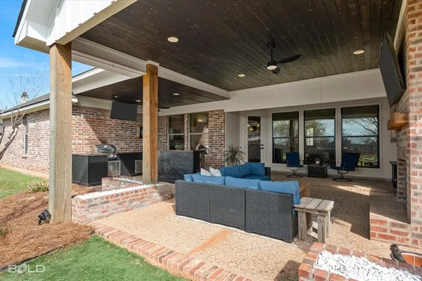 $519,900 | 136 Autumn Creek, Bossier City, LA 71111