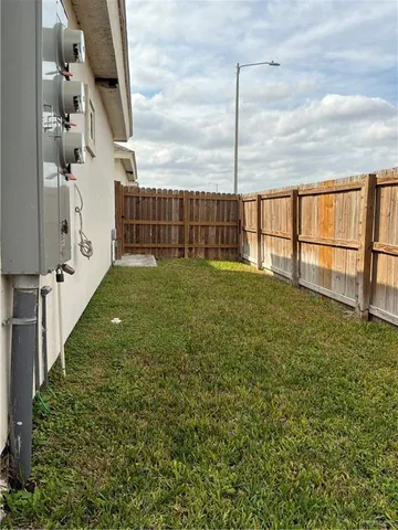 $1,200 | 3808 Ventura Avenue, Unit 2, Edinburg, TX 78541