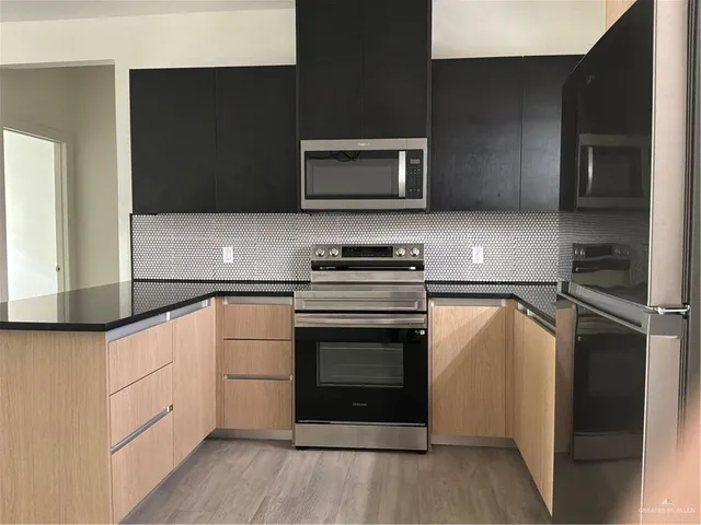 $1,200 | 3808 Ventura Avenue, Unit 2, Edinburg, TX 78541