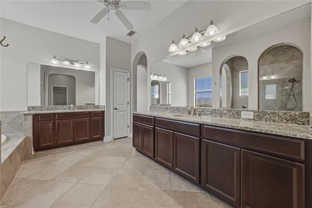 $1,199,000 | 17914 Howsmoor Place, Lutz, FL 33559