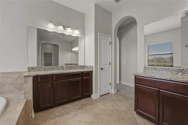 $1,199,000 | 17914 Howsmoor Place, Lutz, FL 33559
