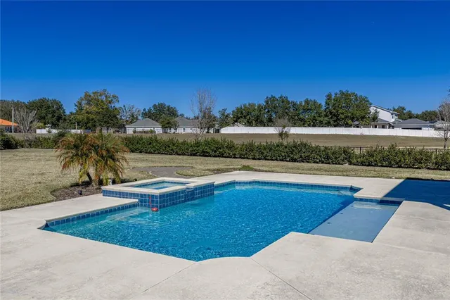 $1,199,000 | 17914 Howsmoor Place, Lutz, FL 33559