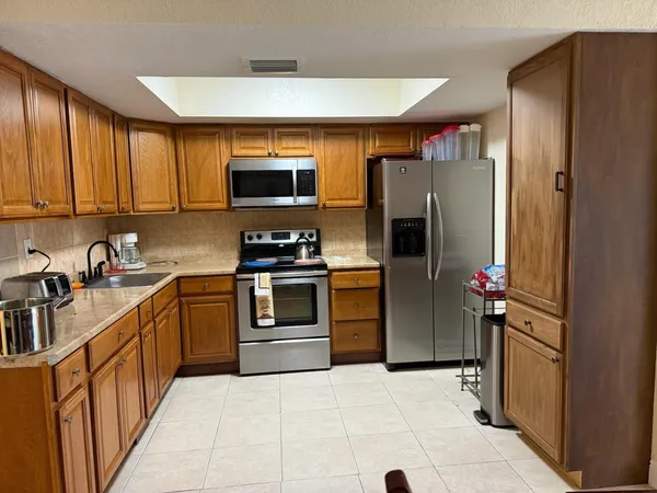 $520,000 | 5839 Northwest 16th Street, Sunrise, FL 33313