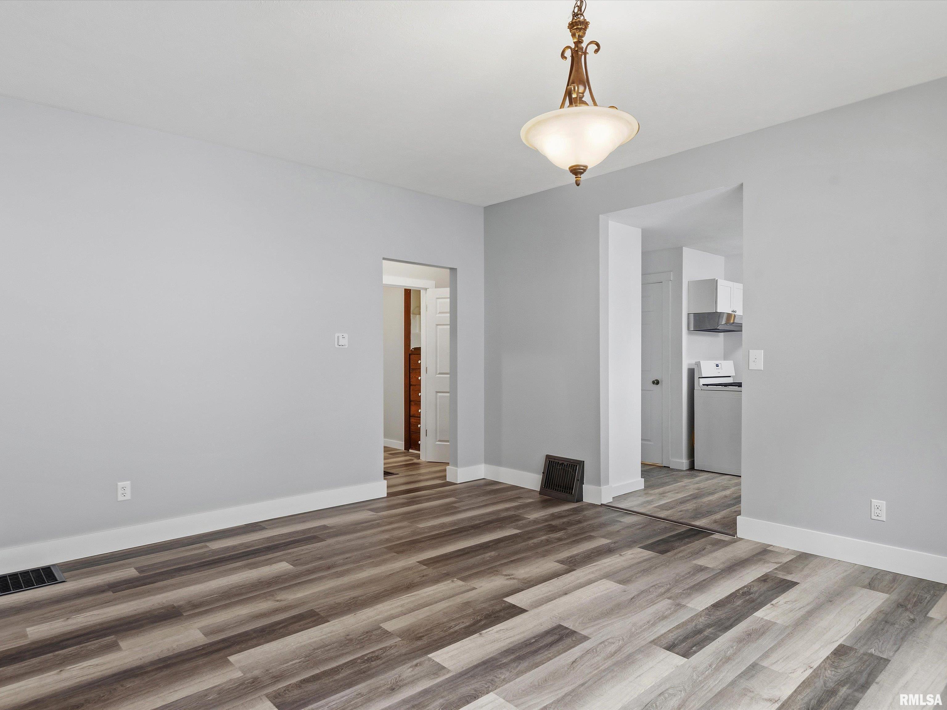 1519 South Spring Street Springfield, IL 62704 - Photo 9 of 22
