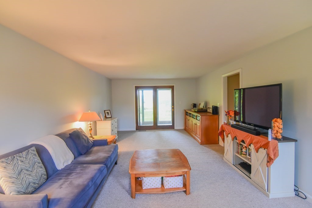 69 Middle Road Newbury, MA 01951 - Photo 12 of 26 Gallery Image 12