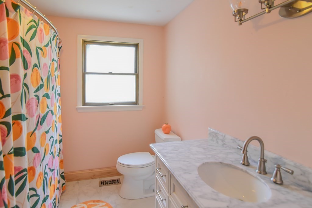 69 Middle Road Newbury, MA 01951 - Photo 10 of 26 Gallery Image 10