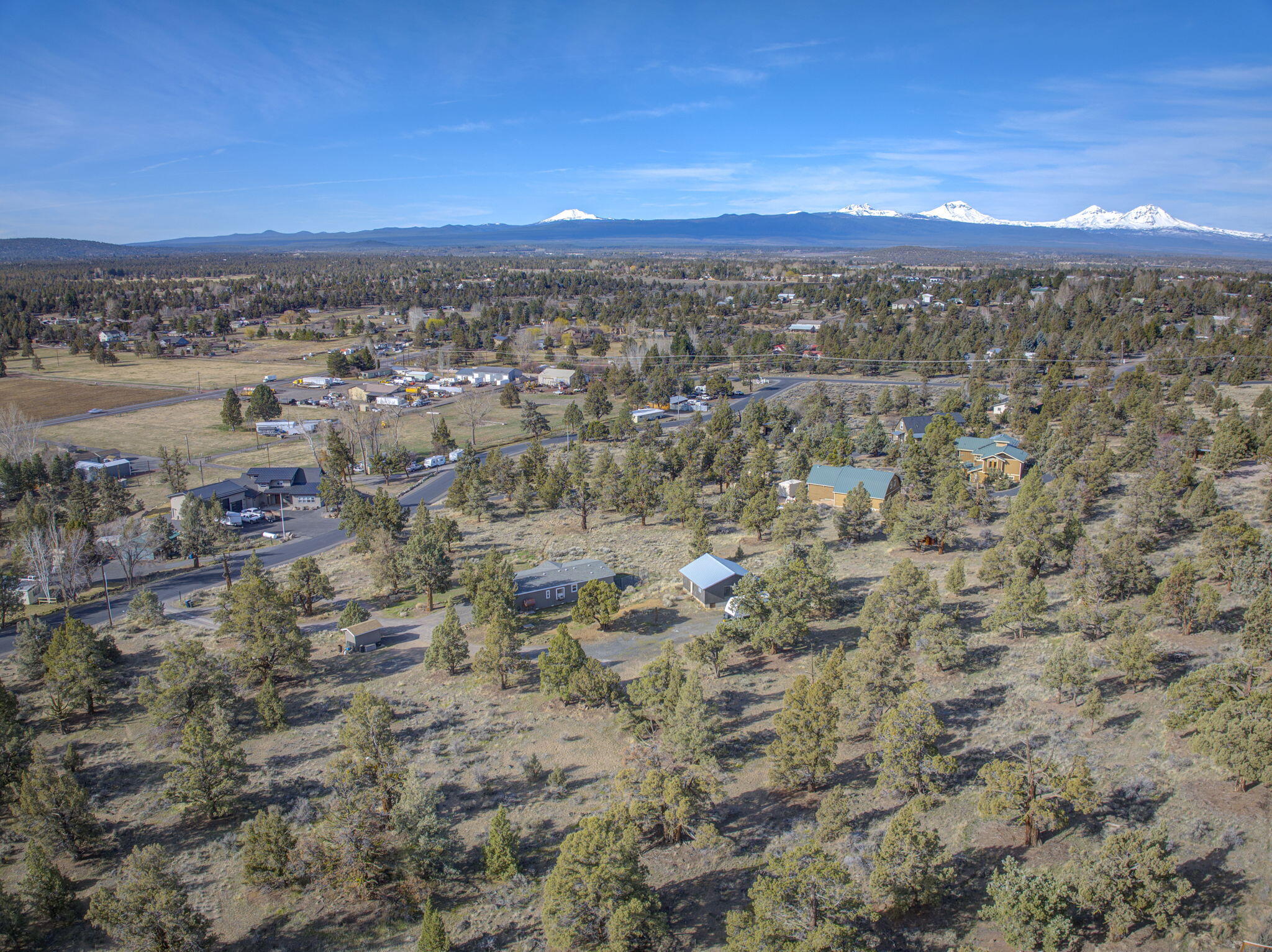 21070 Robin Avenue Bend, OR 97703 - Photo 49 of 62 44-web-or-mls-21070 Robin Avenue Exterio