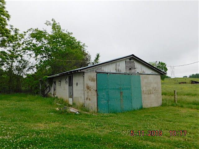 8412 Bluff Springs Road Smithville, TN 37166 - Photo 5 of 5 Gallery Image 5