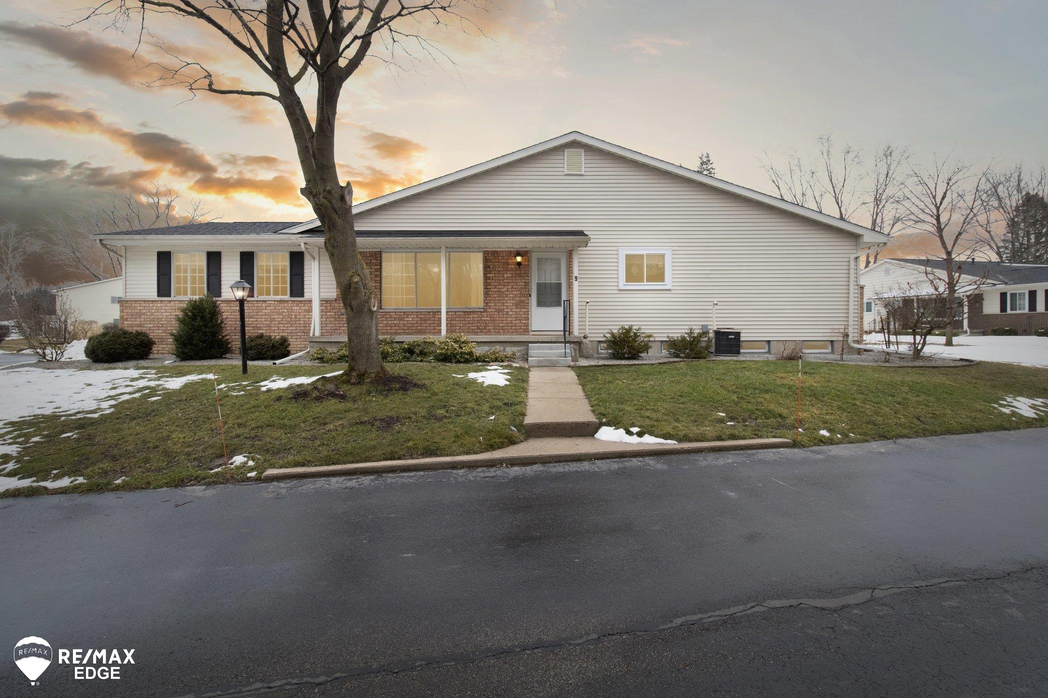 3337 Field Road, Unit A9 Clio, MI 48420 - Photo 1 of 30 50102301.JPG