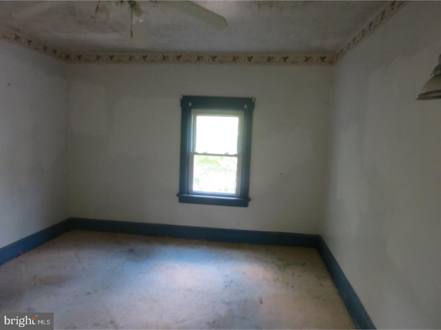 56 Birch Road Clementon, NJ 08021 - Photo 8 of 10 Bedroom