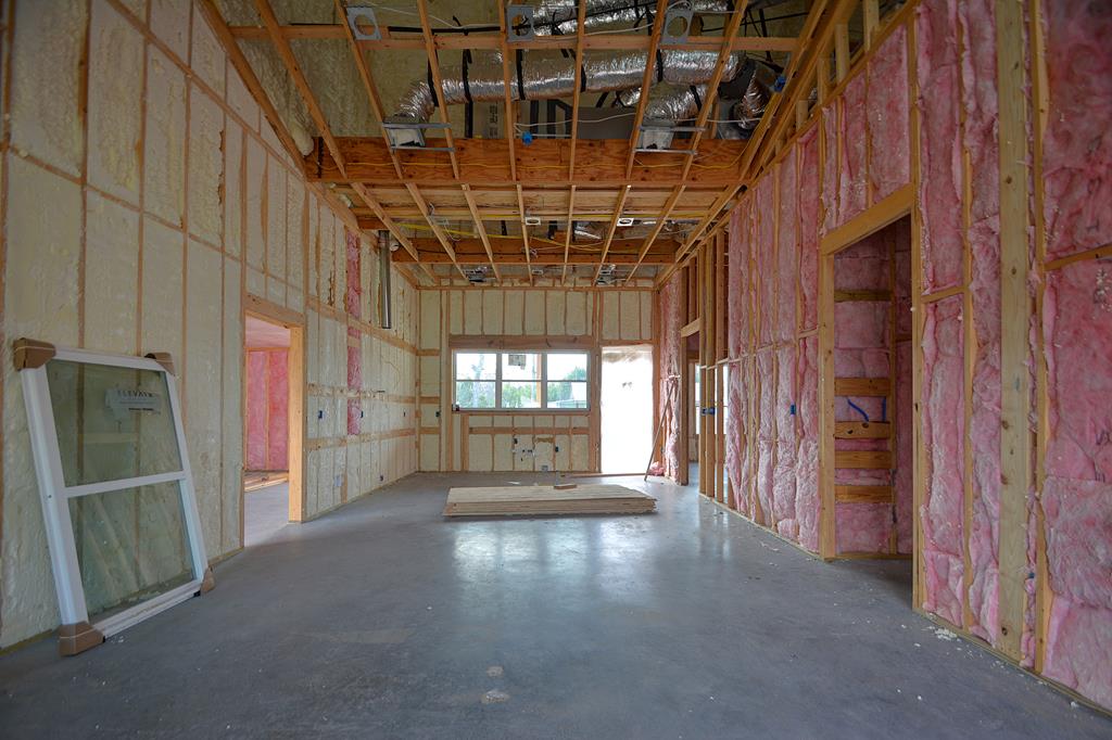 325 Cottage Street Kerrville, TX 78028 - Photo 3 of 19