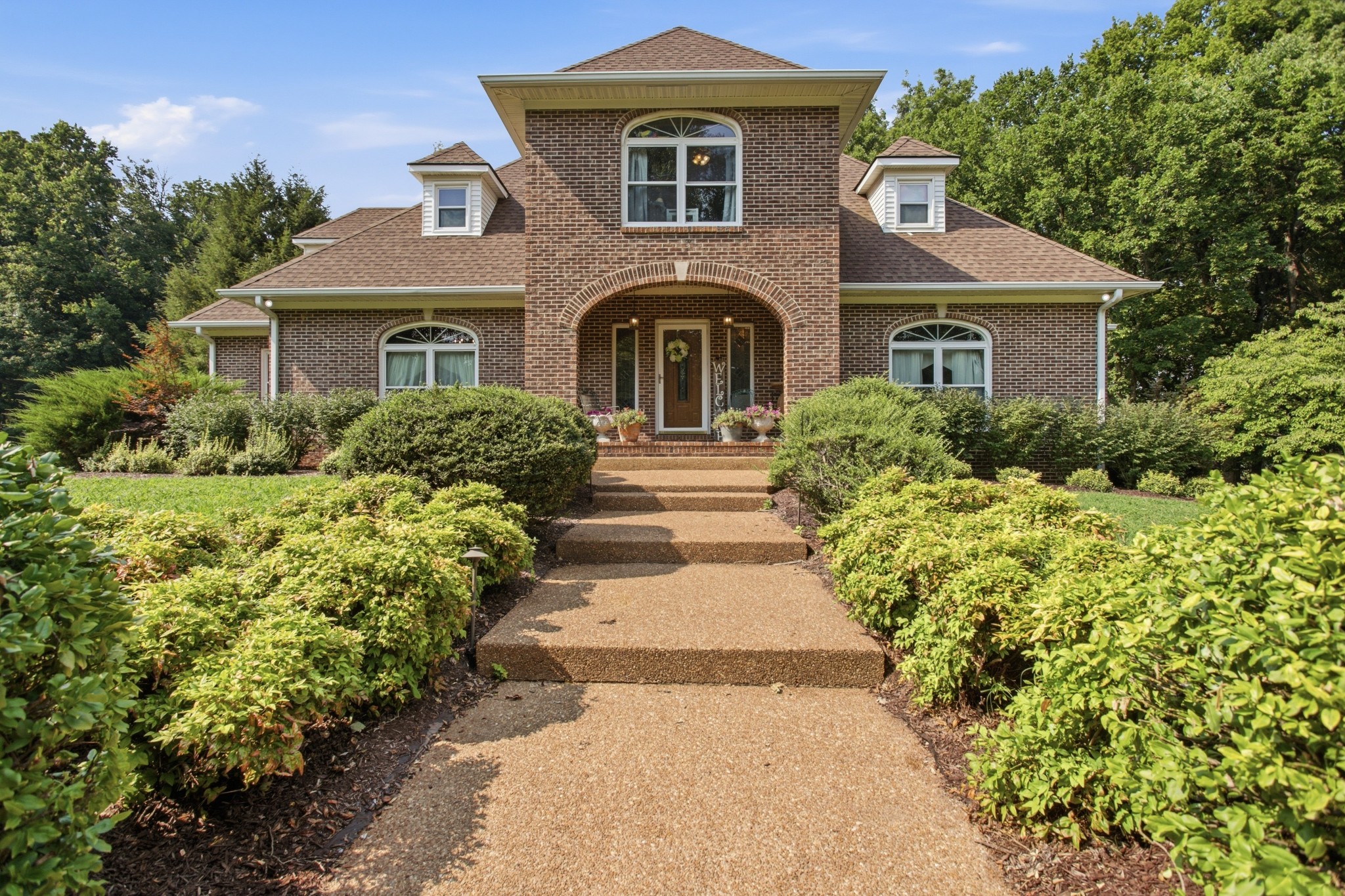 301 Kippsford Pond Road Columbia, TN 38401 - Photo 3 of 38 Gallery Image 3