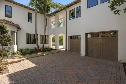 $6,995,000 | 15 Seabluff, Newport Beach, CA 92660