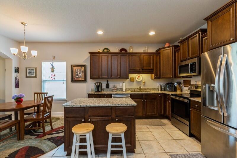 282 Whitman Way Freeport, FL 32439 - Photo 8 of 35 08_282WhitmanWay_2017_FlexMLS800x600_800