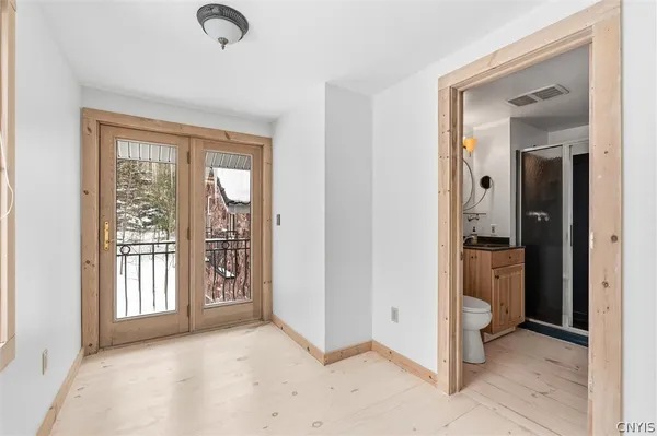 $2,350,000 | 150 Valleygate Drive, Parish, NY 13131