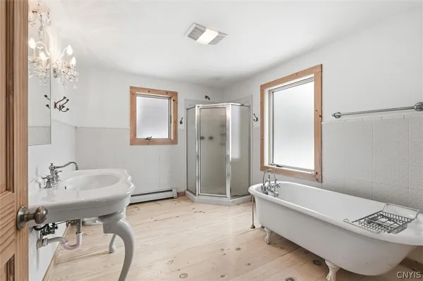 $2,350,000 | 150 Valleygate Drive, Parish, NY 13131