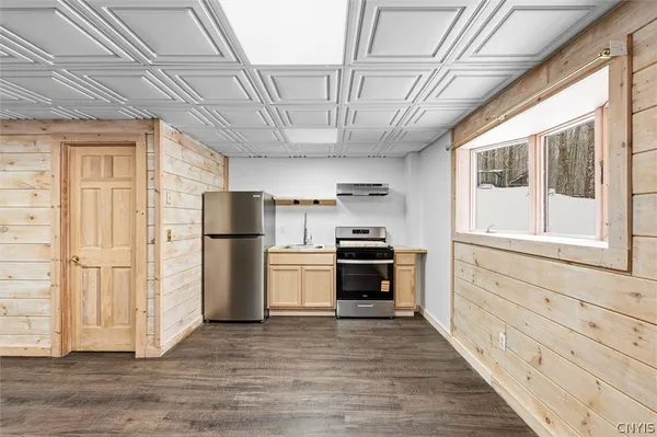 $2,350,000 | 150 Valleygate Drive, Parish, NY 13131