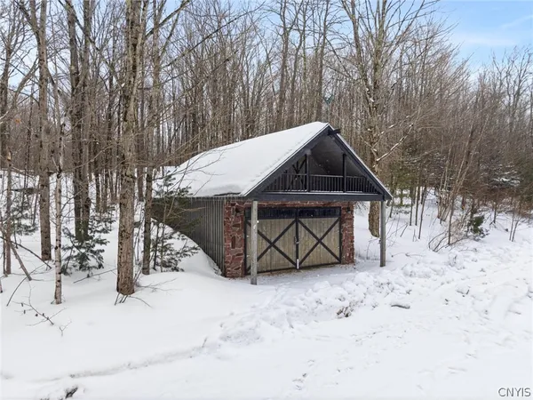 $2,350,000 | 150 Valleygate Drive, Parish, NY 13131