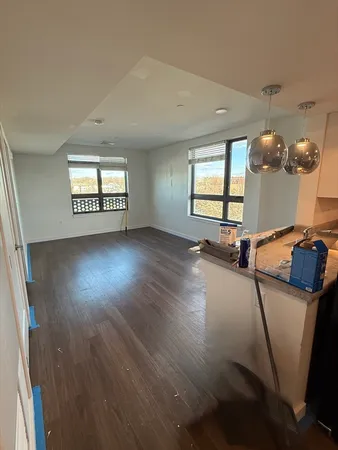 $1,862 | 466 River Street, Unit 516, Boston, MA 02126