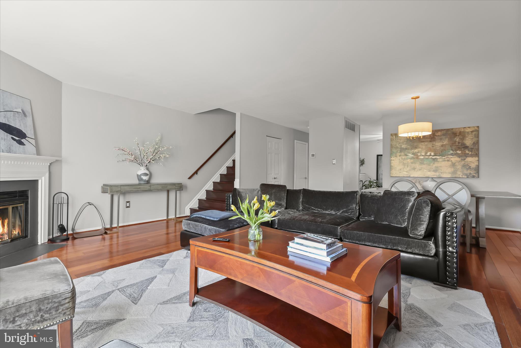 79 Valley Ridge Loop Cockeysville, MD 21030 - Photo 17 of 55 Living Room