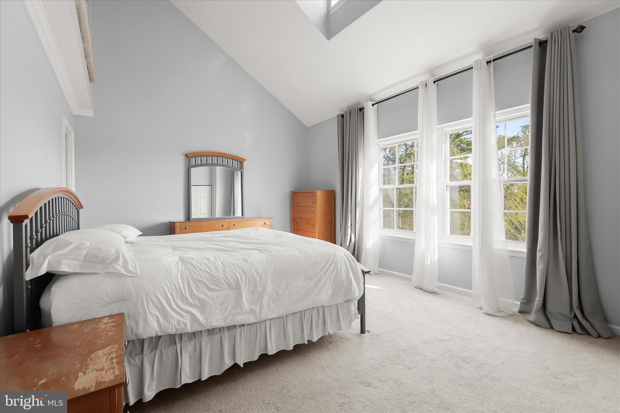 79 Valley Ridge Loop Cockeysville, MD 21030 - Photo 20 of 55 Primary Bedroom Suite