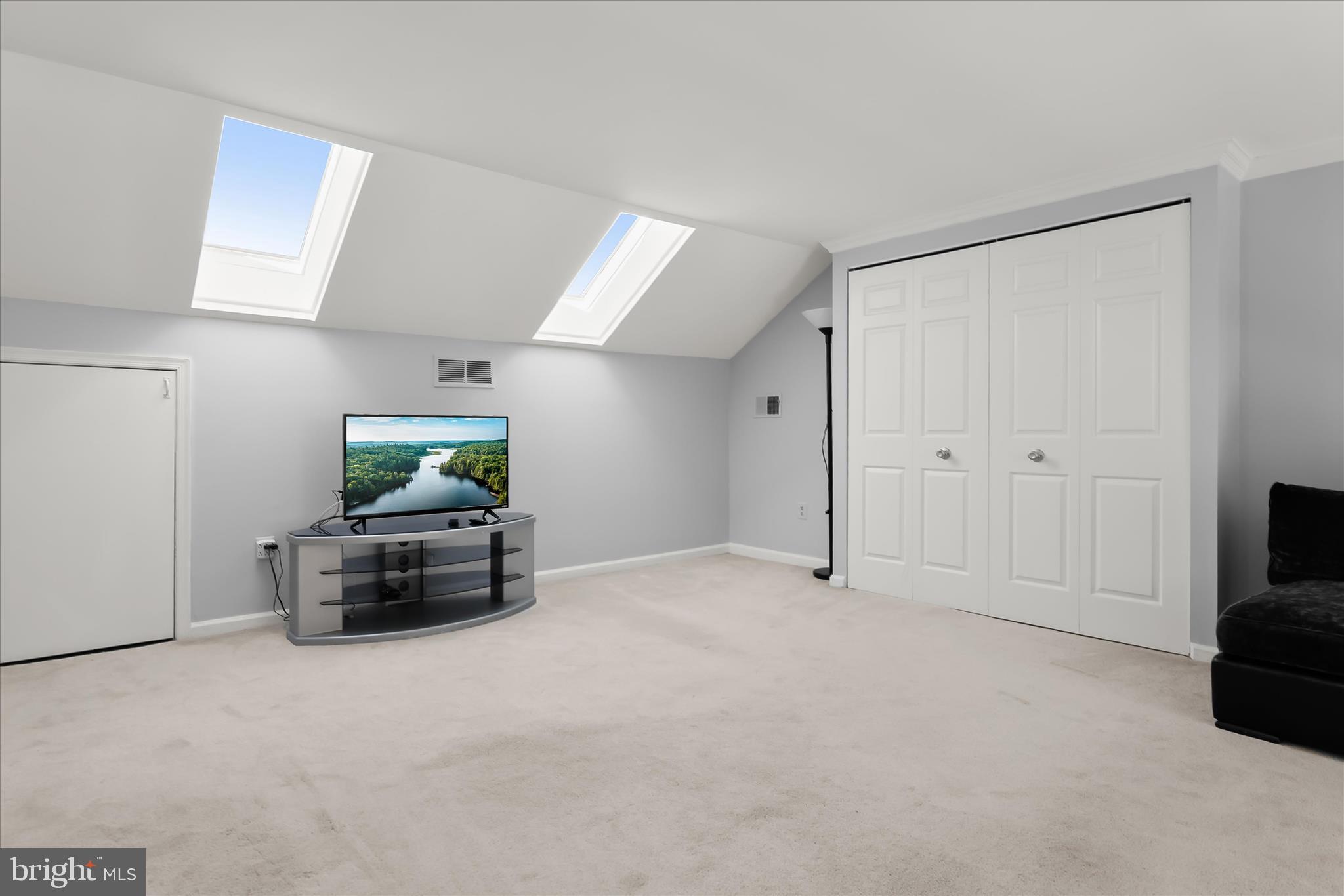 79 Valley Ridge Loop Cockeysville, MD 21030 - Photo 28 of 55 Loft