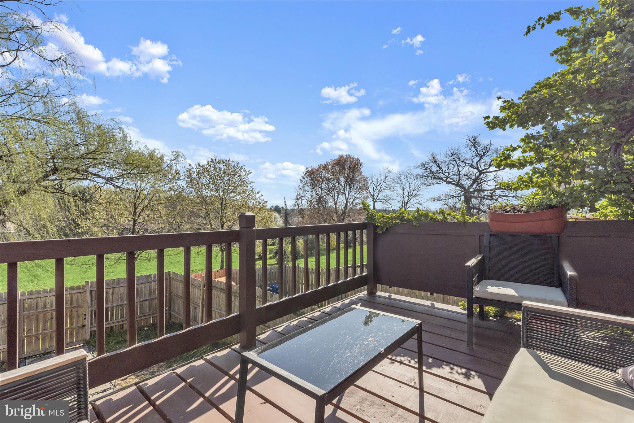 79 Valley Ridge Loop Cockeysville, MD 21030 - Photo 45 of 55 Deck