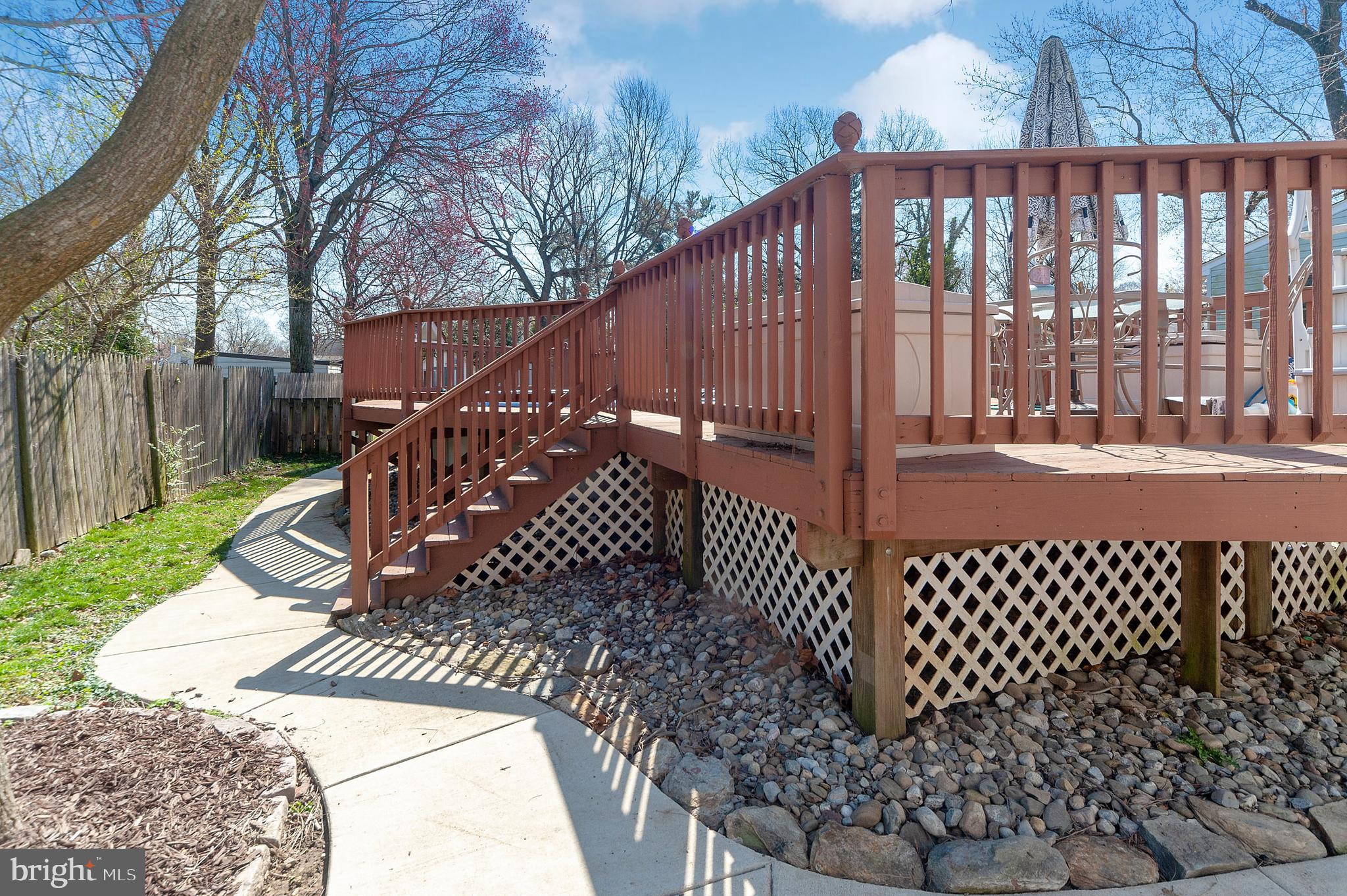 35 Hampton Road Linthicum Heights, MD 21090 - Photo 23 of 32