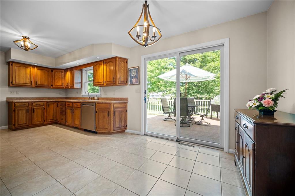 3683 Lee Run Road Hermitage, PA 16148 - Photo 10 of 50 Gallery Image 10