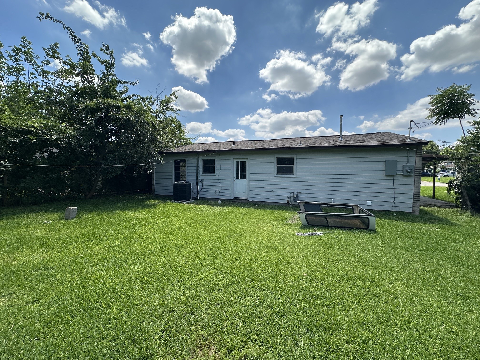 8227 St Lo Road Houston, TX 77033 - Photo 20 of 21