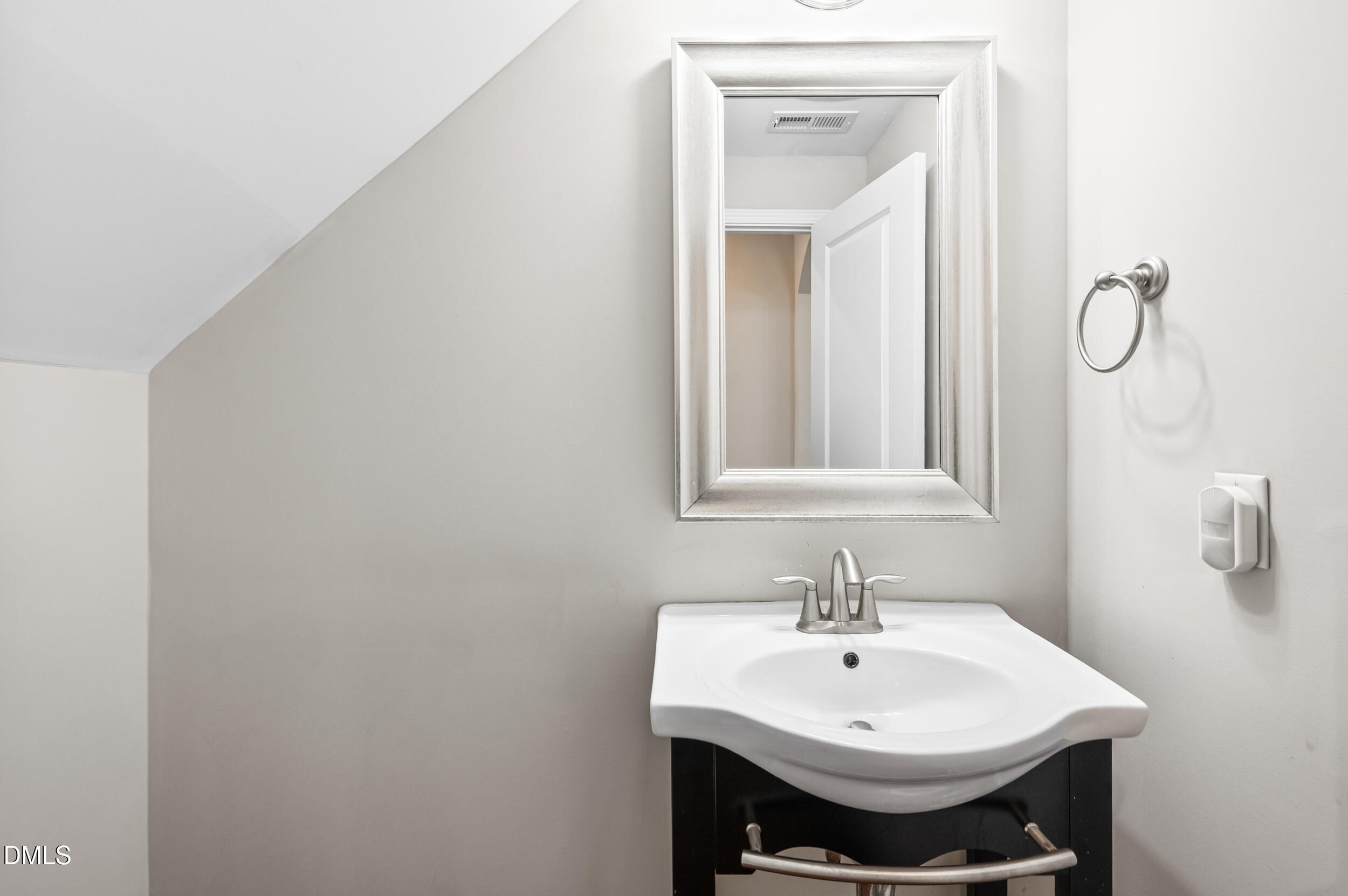 1301 Oatney Ridge Lane Morrisville, NC 27560 - Photo 21 of 38 20_dsc_3194