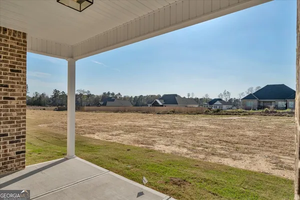 $376,900 | 434 Burlington Drive, Lizella, GA 31052