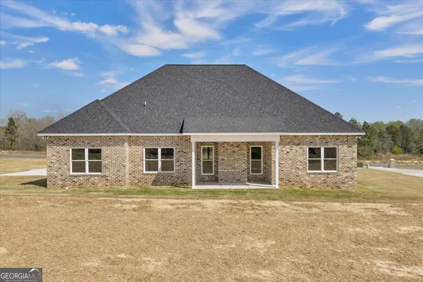 $376,900 | 434 Burlington Drive, Lizella, GA 31052