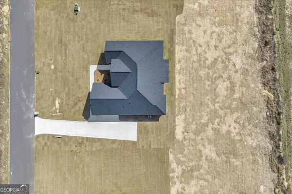 $376,900 | 434 Burlington Drive, Lizella, GA 31052