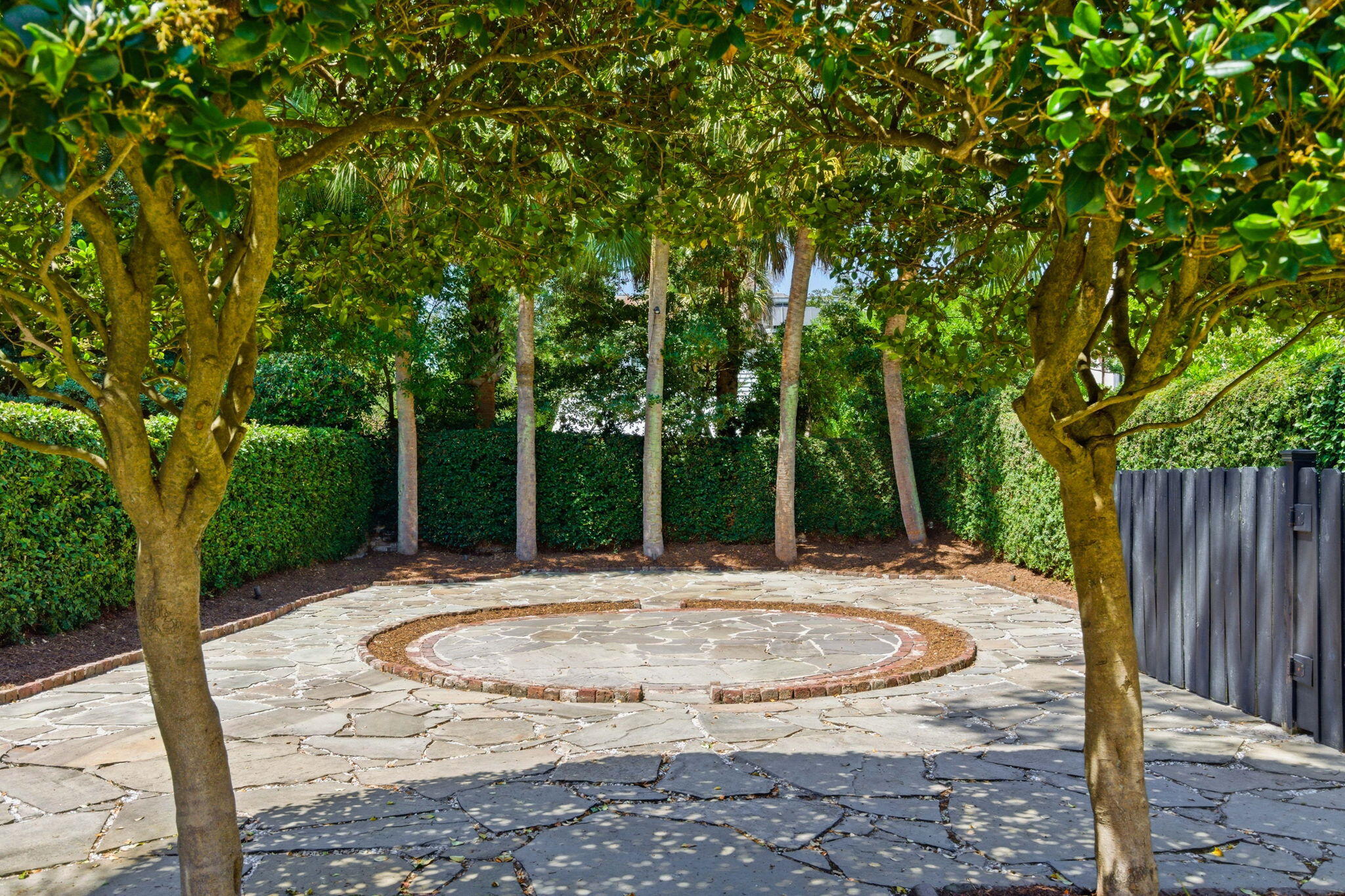 2 Water Street Charleston, SC 29401 - Photo 95 of 107 Patio