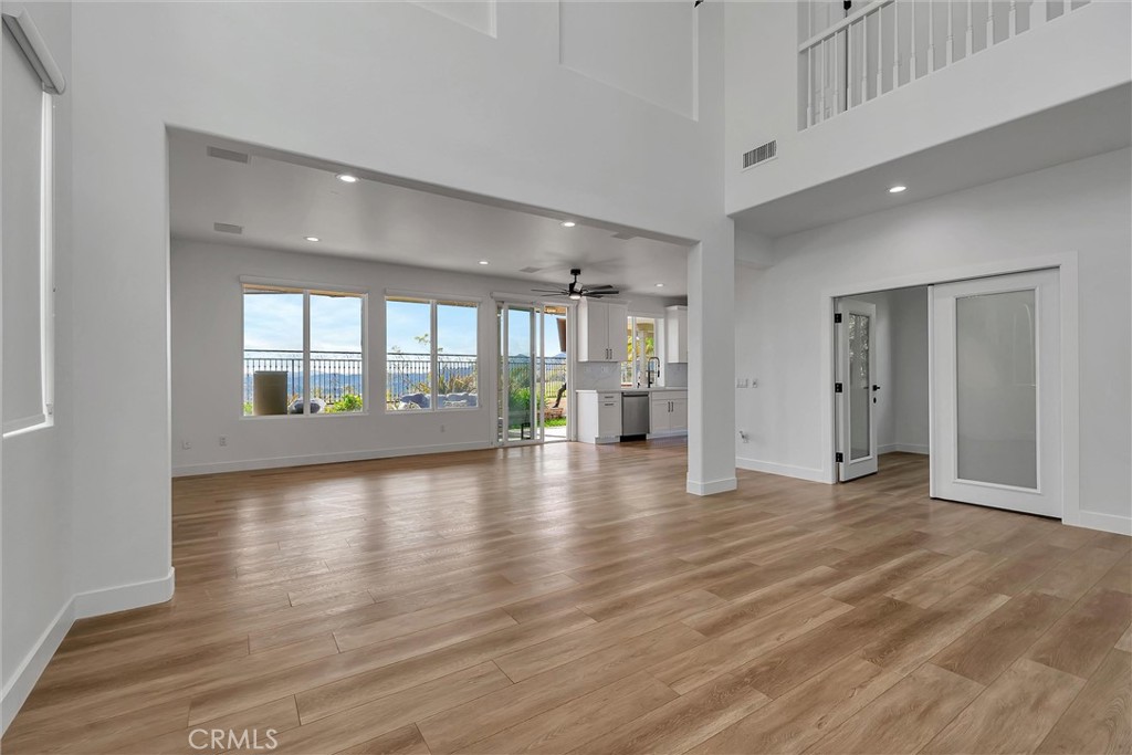 11205 Ravenna Lane Porter Ranch, CA 91326 - Photo 10 of 50 Gallery Image 10