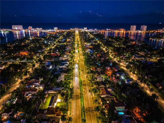 $5,900 | 1141 Hollywood Boulevard, Hollywood, FL 33019